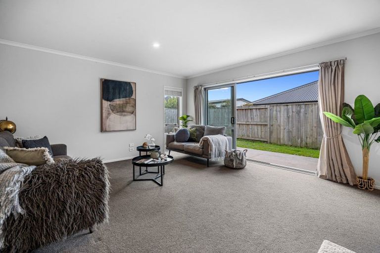 Photo of property in 54 Awataha Crescent, Pyes Pa, Tauranga, 3110