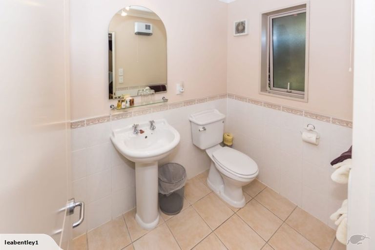 Photo of property in Misty Peaks B And B, 105 Cook Flat Road, Fox Glacier, 7886