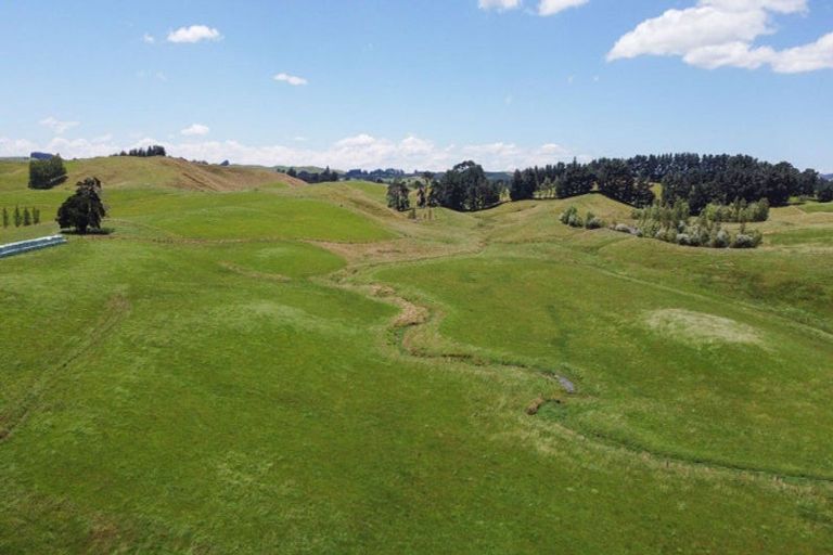 Photo of property in 4-6 Hammond Road, Taradale, Napier, 4112