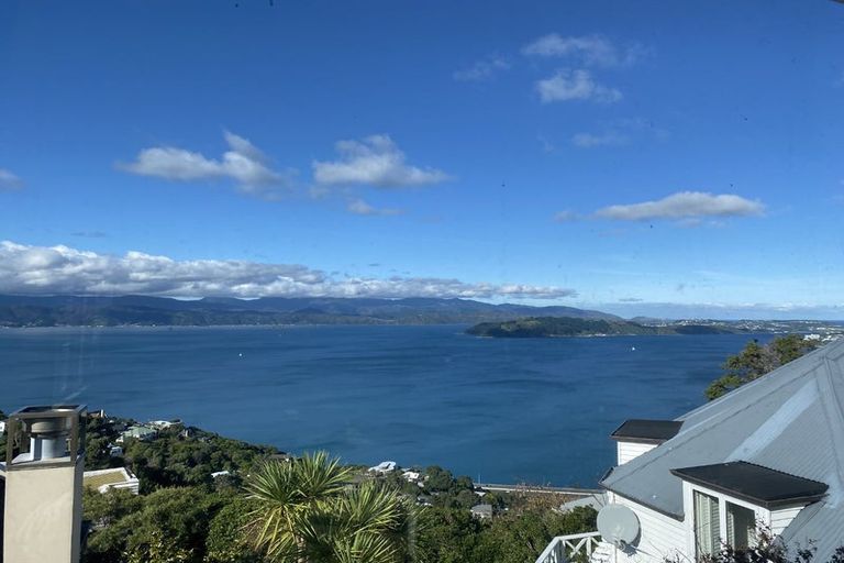 Photo of property in 94 Nicholson Road, Khandallah, Wellington, 6035