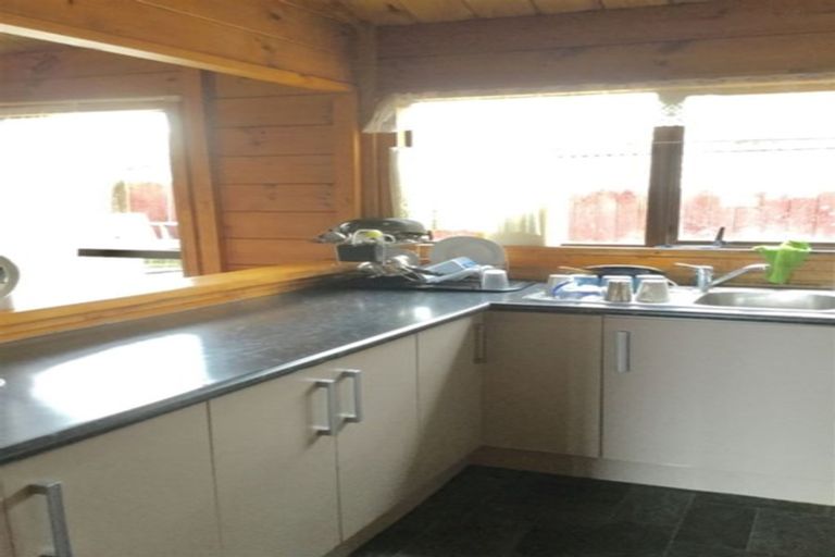 Photo of property in 2/4201 Great North Road, Glen Eden, Auckland, 0602