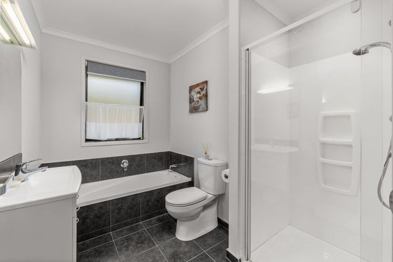 Photo of property in 98 River Drive, Kerikeri, 0294