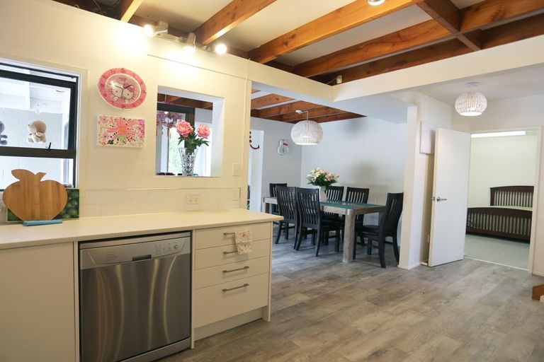 Photo of property in 2/61 Parker Avenue, New Lynn, Auckland, 0600