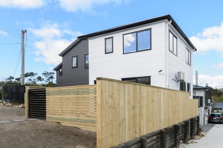 Photo of property in 38c Routley Drive, Glen Eden, Auckland, 0602