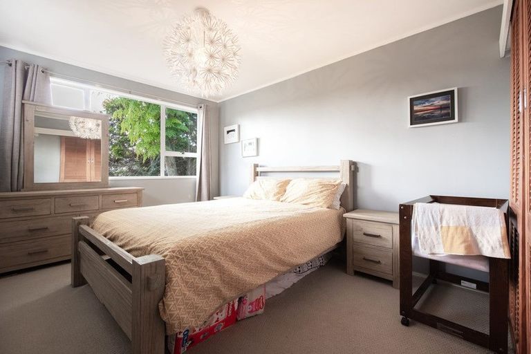 Photo of property in 4/72 Portage Road, New Lynn, Auckland, 0600