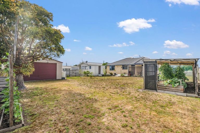Photo of property in 1 Bream Bay Drive, Ruakaka, 0116