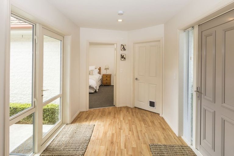 Photo of property in 21 Rutherglen Avenue, Ilam, Christchurch, 8041