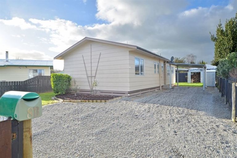 Photo of property in 8b Kupe Drive, Carterton, 5713