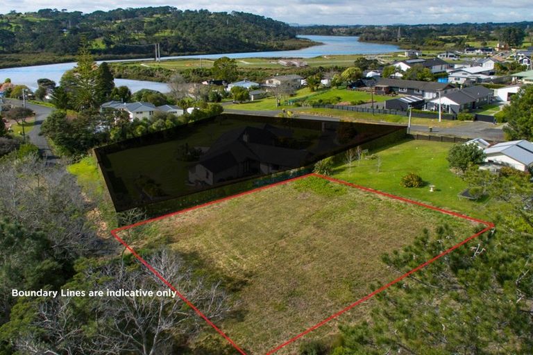 Photo of property in 6 Kent Terrace, Riverhead, 0820