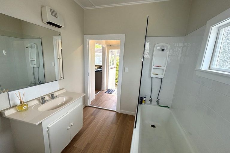 Photo of property in 1/38 Emano Street, Toi Toi, Nelson, 7010