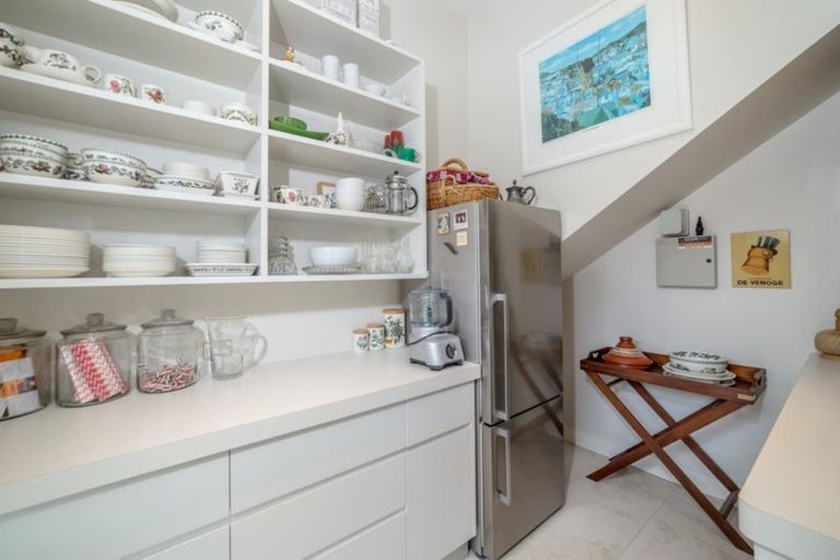 Photo of property in 10 Westwood Avenue, Greytown, 5712