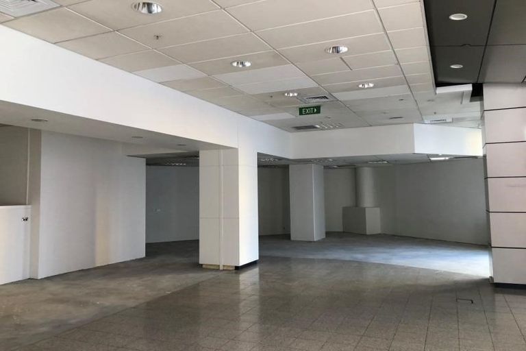 Photo of property in 290 Queen Street, Pukekohe, 2120