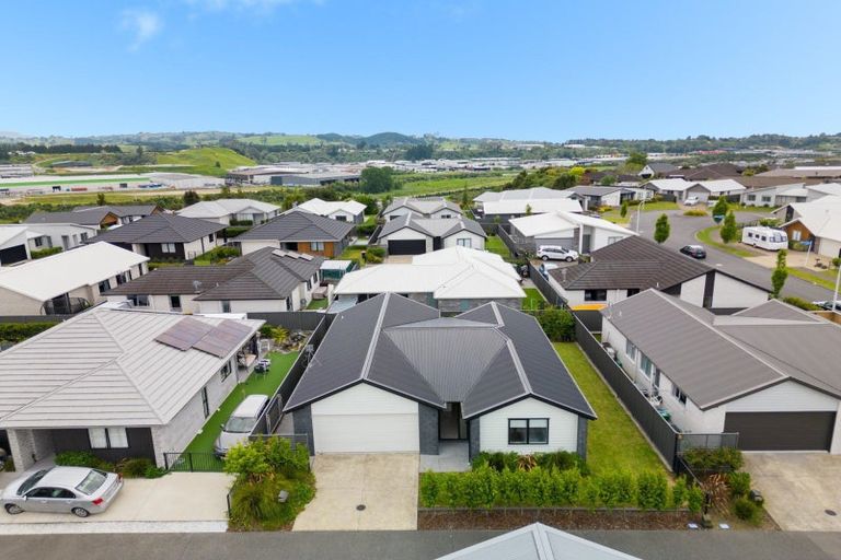 Photo of property in 4 Shannon Lane, Pyes Pa, Tauranga, 3112