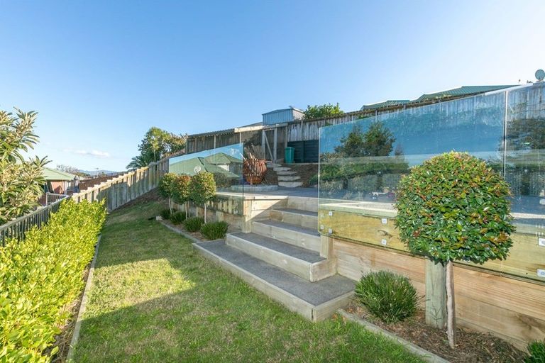 Photo of property in 33 Antrim Place, Nawton, Hamilton, 3200