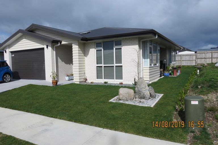 Photo of property in 33 Noumea Drive, Rangatira Park, Taupo, 3330