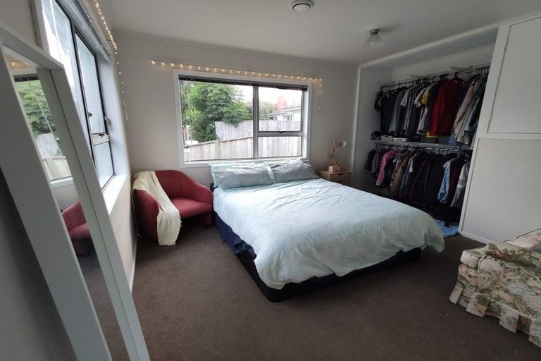 Photo of property in 2/45 College Road, Northcote, Auckland, 0627