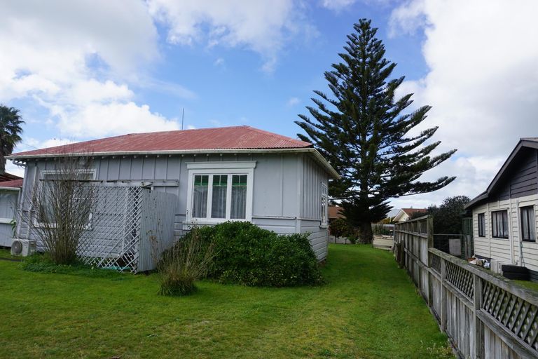 Photo of property in 196 Hakanoa Street, Huntly, 3700