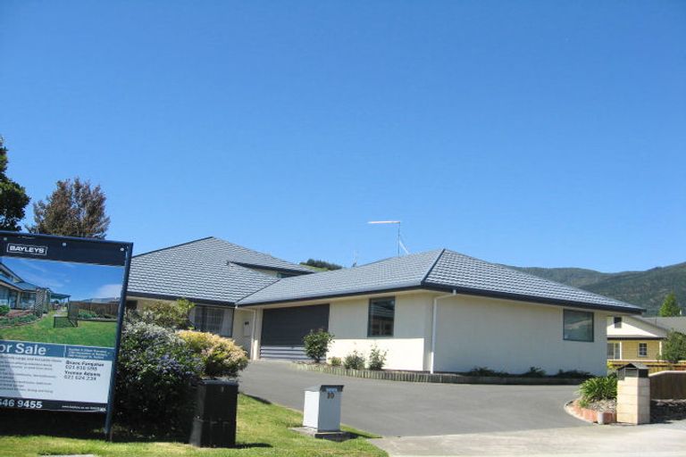 Photo of property in 10 Trolove Place, Stoke, Nelson, 7011