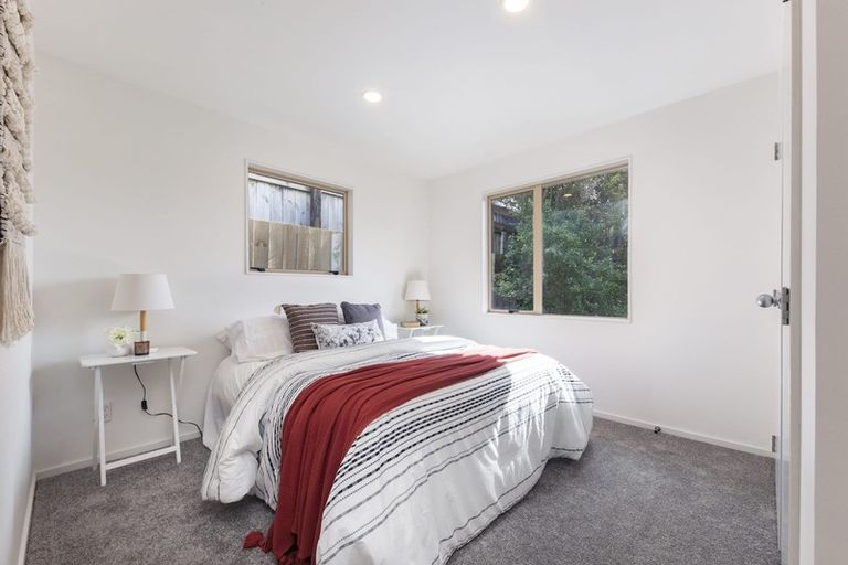 Photo of property in 140b Titirangi Road, New Lynn, Auckland, 0600