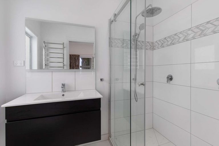 Photo of property in 498 Evans Bay Parade, Hataitai, Wellington, 6021