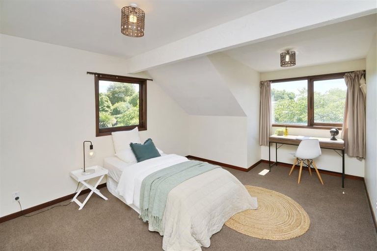 Photo of property in 70b Avonhead Road, Avonhead, Christchurch, 8042