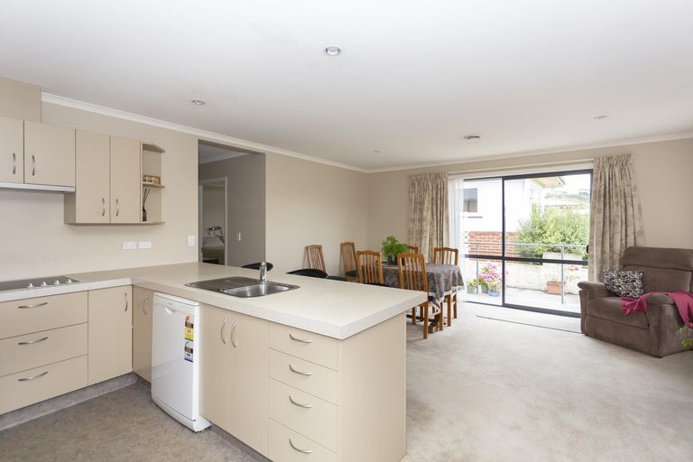 Photo of property in 61 Redcastle Road, Oamaru North, Oamaru, 9400