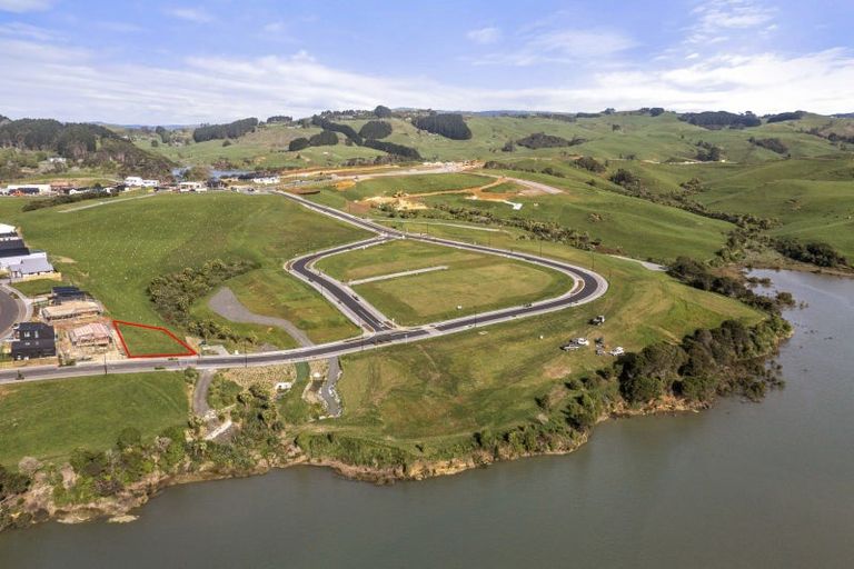 Photo of property in 41 Omahina Street, Raglan, 3225