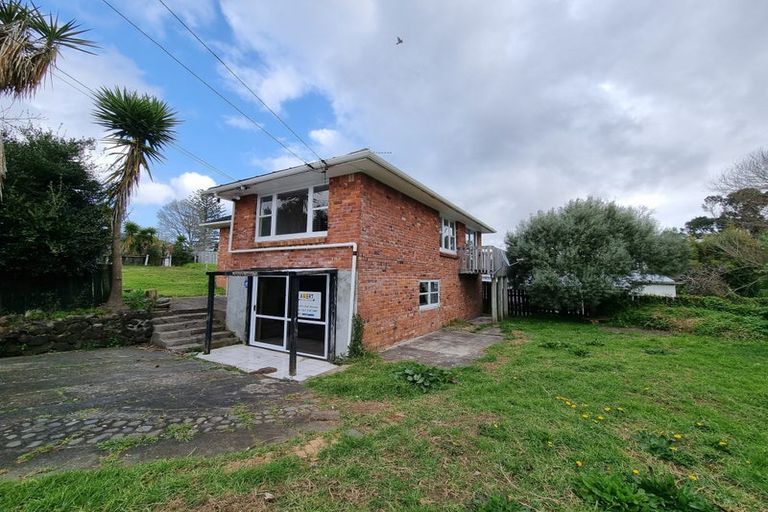 Photo of property in 1 Mountfort Street, Manurewa, Auckland, 2102