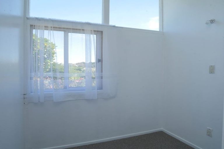 Photo of property in 25 Hemara Street, Waikanae Beach, Waikanae, 5036