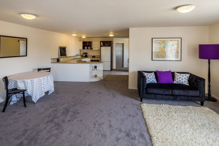 Photo of property in Luxford Villas, 307/72 Herald Street, Berhampore, Wellington, 6023