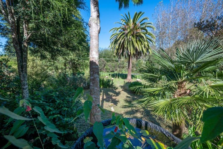 Photo of property in 27 Tongaporutu Road, Ohura, 3926