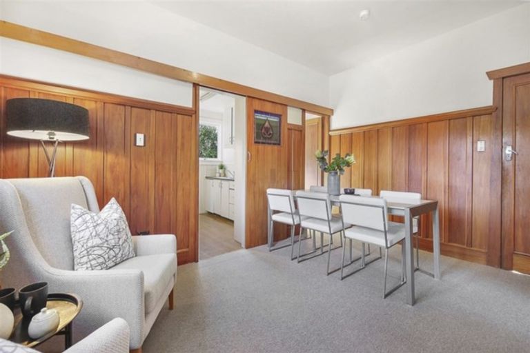 Photo of property in 95a Eastern Terrace, Beckenham, Christchurch, 8023