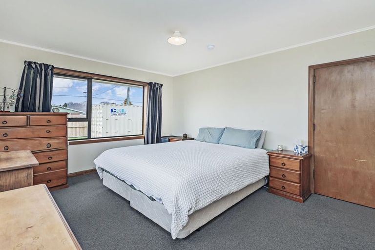 Photo of property in 32 Middleton Road, Upper Riccarton, Christchurch, 8041