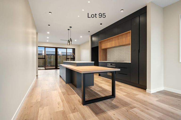 Photo of property in 6 Coopworth Street, Karaka, 2580