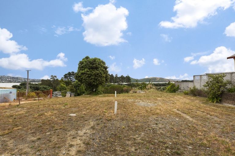 Photo of property in 8 Papakowhai Road, Papakowhai, Porirua, 5024