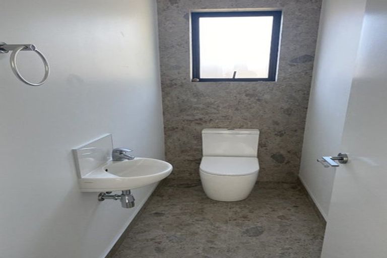 Photo of property in 28 Orient Street, Cromwell, 9310