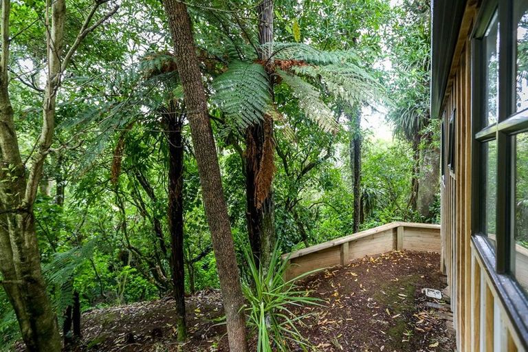 Photo of property in 12c Marina Grove, Frankleigh Park, New Plymouth, 4310