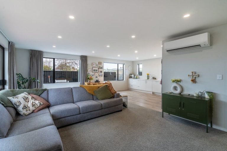 Photo of property in 11 Moa Street, Waikiwi, Invercargill, 9810