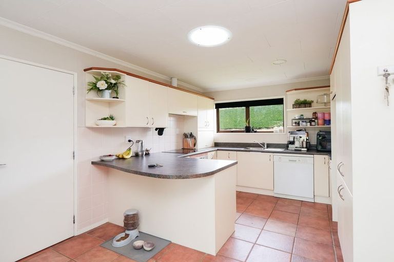 Photo of property in 73 Flora Road East, Makarewa, Invercargill, 9876