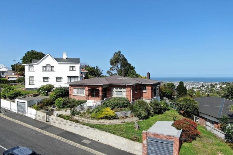 Photo of property in 27 Lawrence Street, Mornington, Dunedin, 9011