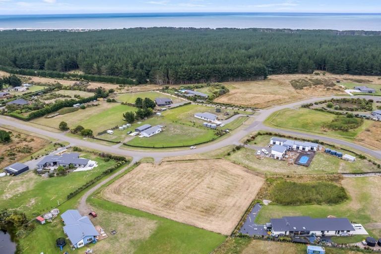 Photo of property in 40 Kanuka Drive, Waitarere, Levin, 5510