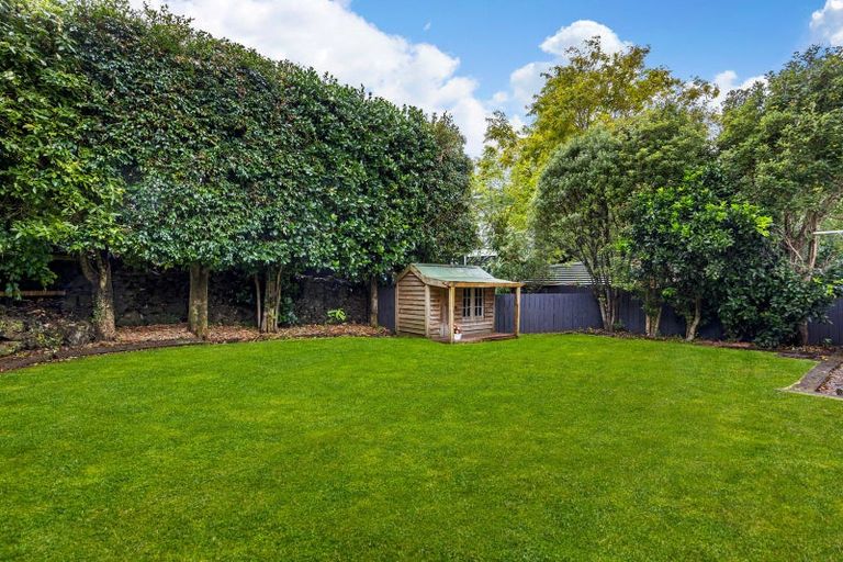 Photo of property in 11 Shaw Street, Sandringham, Auckland, 1025
