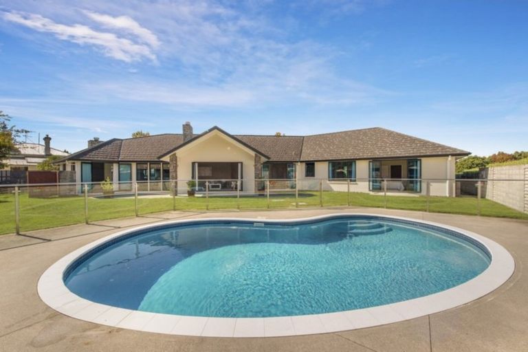 Photo of property in 529 Ross Street, Pirongia, 3802