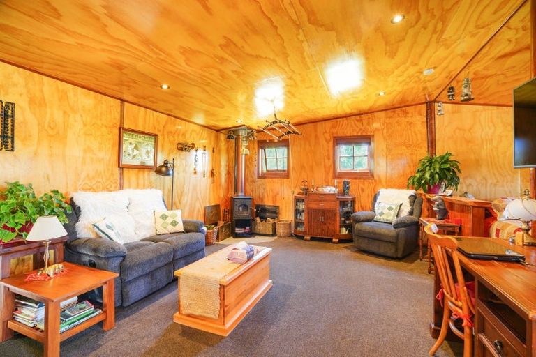 Photo of property in 367 Oreti Road, Otatara, Invercargill, 9879