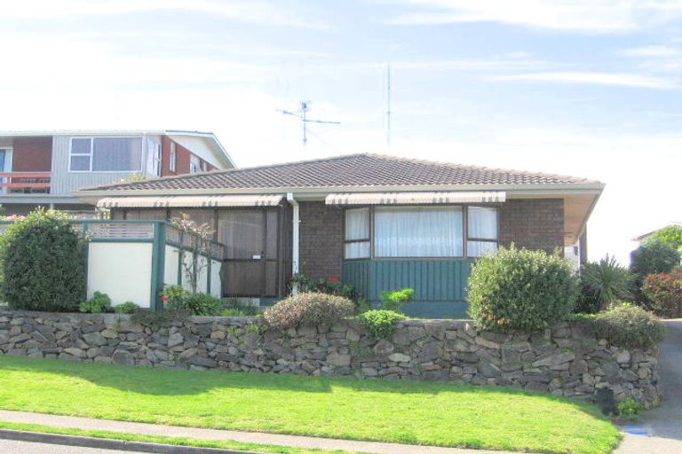 Photo of property in 22 Tay Street, Mount Maunganui, 3116