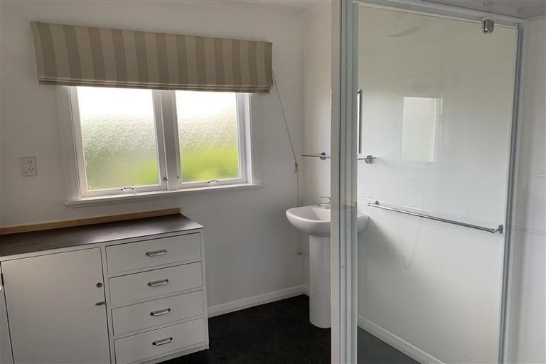 Photo of property in 10 Sussex Street, Picton, 7220