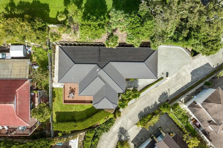 Photo of property in 30 Schnapper Rock Road, Schnapper Rock, Auckland, 0632