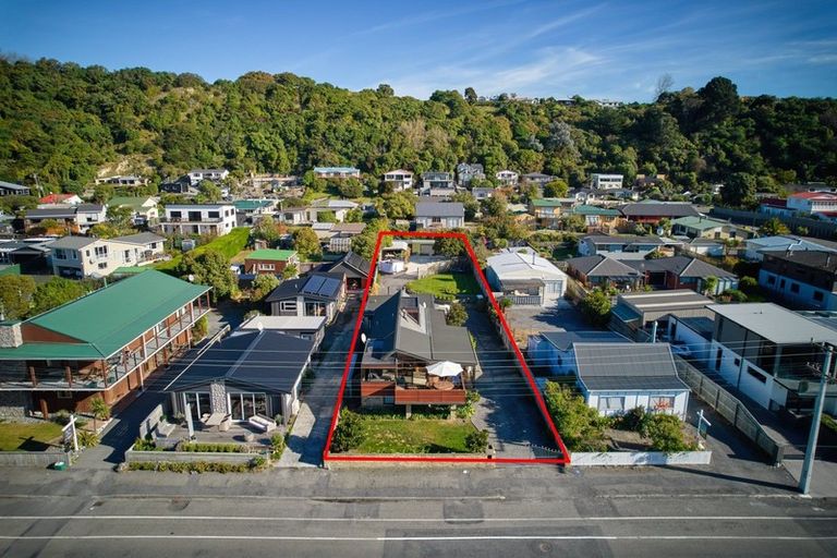 Photo of property in 192 Esplanade, Kaikoura, 7300