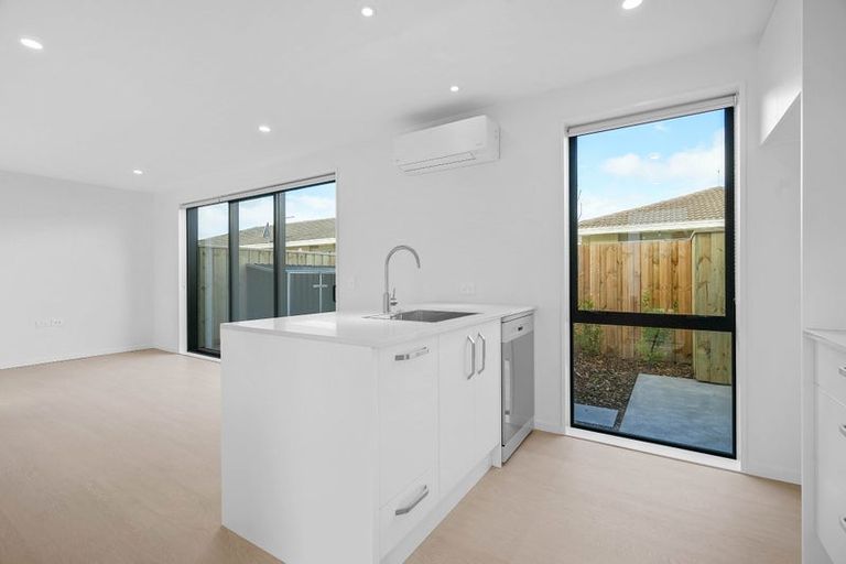 Photo of property in 2/51 Laurence Street, Waltham, Christchurch, 8011