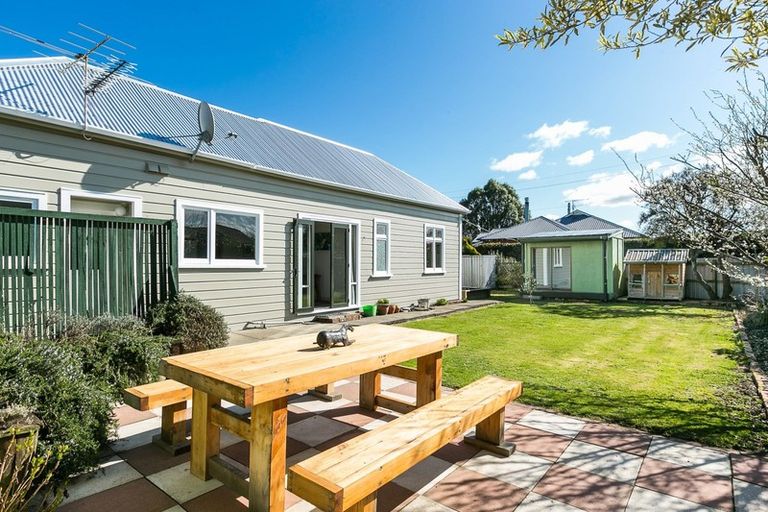 Photo of property in 17 Carlyle Road, Mosgiel, 9024
